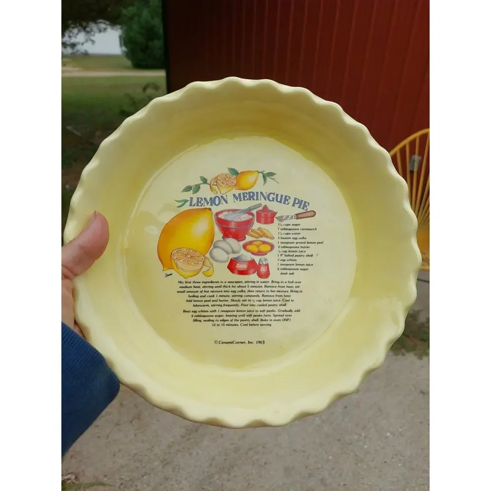 Rare 1980s Vintage Creamy Yellow Lemon Meringue Pie Recipe/Baking Dish Plate